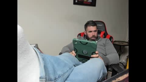 Snapshot of brutalmaster1983 chatting on October 23, 2025, 6:28 pm BRUTALMASTER1983 online show from October 23, 2025, 6:28 pm