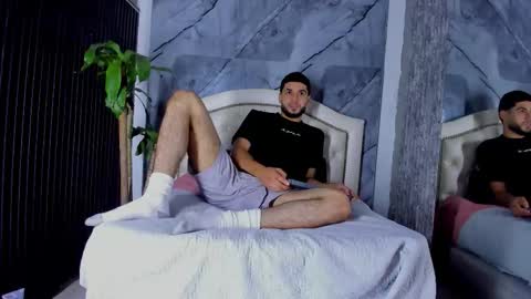 Snapshot of bry_dalton chatting on November 19, 2025, 4:56 am Bry Dalton online show from November 19, 2025, 4:56 am