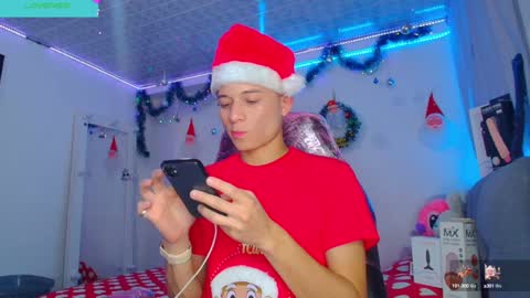 BRYAM INDEPENDENT MODEL online show from December 19, 2024, 4:02 am