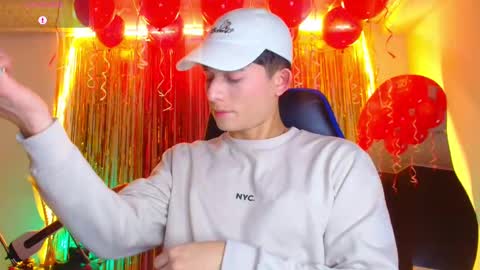 BRYAM INDEPENDENT MODEL online show from September 20, 2025, 1:17 am