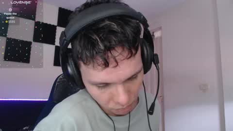 bryamado online show from November 16, 2025, 6:35 pm