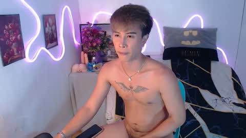 BRYAN  JEMY online show from October 2, 2025, 9:11 pm