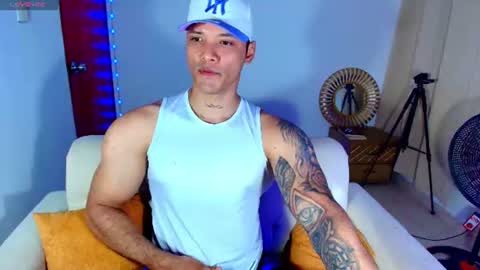 Snapshot of bryan_boy_ chatting on July 1, 2026, 2:02 am bryan online show from July 1, 2026, 2:02 am
