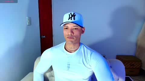 Snapshot of bryan_boy_ chatting on July 31, 2026, 1:49 am bryan online show from July 31, 2026, 1:49 am