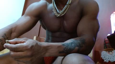 Enjoy the best muscle straws   online show from February 2, 2025, 8:30 pm