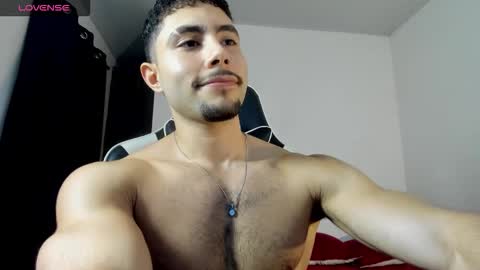 Snapshot of bryan_oficials chatting on December 5, 2025, 5:05 am bryan_oficials online show from December 5, 2025, 5:05 am