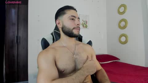 bryan_oficials online show from April 9, 2026, 5:29 pm