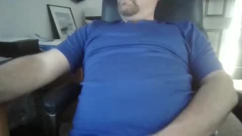 bryanbrwn2001 online show from January 2, 2025, 7:51 pm