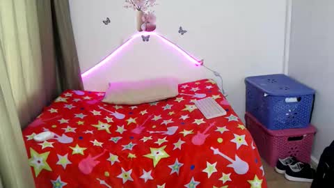 Snapshot of bryxs1 chatting on October 29, 2025, 7:26 pm BRYXS online show from October 29, 2025, 7:26 pm