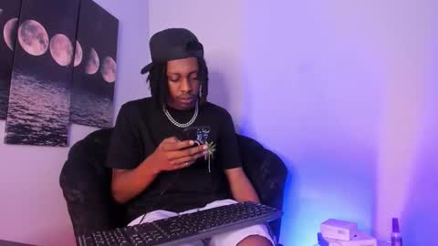 Bryxon  online show from September 8, 2025, 3:00 pm