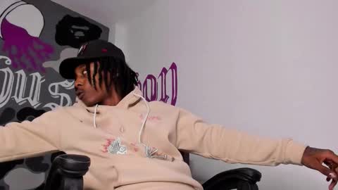 Bryxon  online show from March 21, 2026, 4:28 am