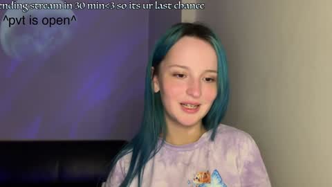 bubble_b00 online show from January 4, 2025, 5:47 pm