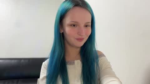 bubble_b00 online show from January 5, 2025, 4:27 pm