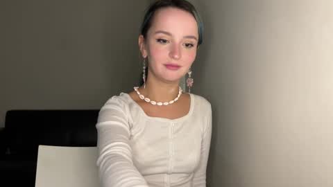 bubble_b00 online show from March 2, 2025, 1:38 pm