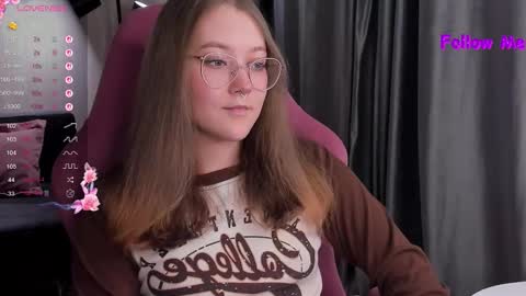 Snapshot of bubble_bunny chatting on October 7, 2025, 11:13 pm Ruby online show from October 7, 2025, 11:13 pm