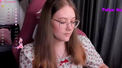 Snapshot of bubble_bunny chatting on October 13, 2025, 11:16 pm Ruby online show from October 13, 2025, 11:16 pm