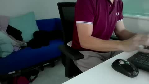 Snapshot of bubblebumdave chatting on September 30, 2025, 7:57 am Bubblebum online show from September 30, 2025, 7:57 am