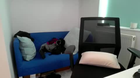 Snapshot of bubblebumdave chatting on November 21, 2025, 1:21 pm Bubblebum online show from November 21, 2025, 1:21 pm