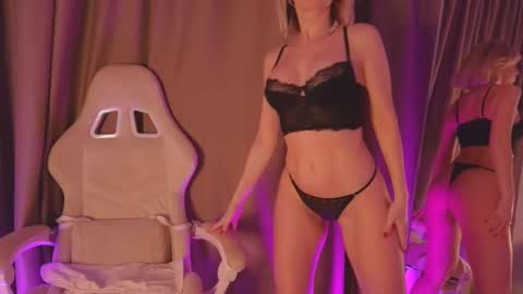 Snapshot of bubbling_crush chatting on February 25, 2025, 10:39 pm bubbling_crush online show from February 25, 2025, 10:39 pm