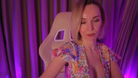 Snapshot of bubbling_crush chatting on February 27, 2025, 11:26 pm bubbling_crush online show from February 27, 2025, 11:26 pm