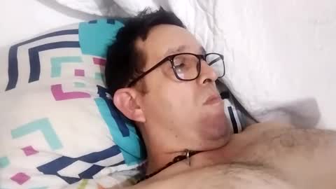 buchs32 online show from September 30, 2025, 5:12 am