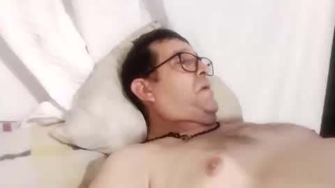 buchs32 online show from October 15, 2025, 4:45 am