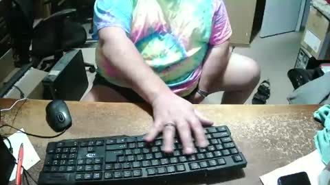 Snapshot of bucku2 chatting on January 16, 2025, 10:23 pm Bucku2 online show from January 16, 2025, 10:23 pm