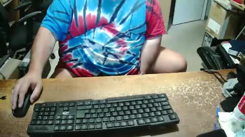 Snapshot of bucku2 chatting on October 3, 2025, 7:33 pm Bucku2 online show from October 3, 2025, 7:33 pm