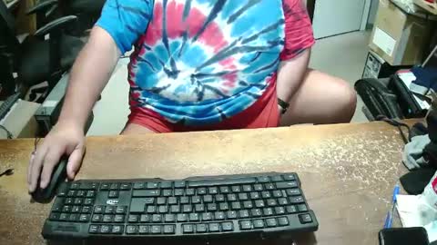 Snapshot of bucku2 chatting on October 4, 2025, 1:31 pm Bucku2 online show from October 4, 2025, 1:31 pm