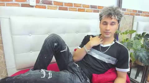 Buddy Whitte online show from September 16, 2025, 11:55 am