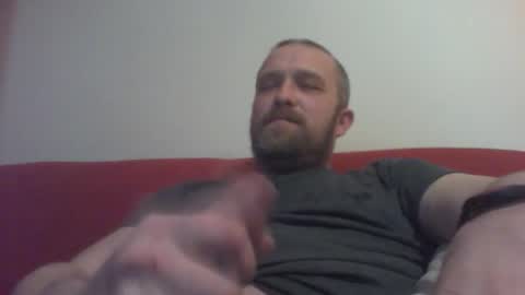 budgie1095 online show from January 7, 2025, 9:35 pm