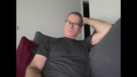 Snapshot of budman004 chatting on September 26, 2025, 7:51 pm budman004 online show from September 26, 2025, 7:51 pm