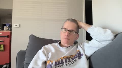 Snapshot of budman004 chatting on November 22, 2025, 6:51 pm budman004 online show from November 22, 2025, 6:51 pm