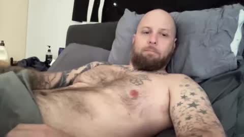 buebue819 online show from November 15, 2025, 3:52 pm