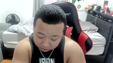 Snapshot of buffsexyman24 chatting on March 5, 2025, 3:07 pm buffsexyman24 online show from March 5, 2025, 3:07 pm