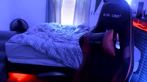 Snapshot of buffsexyman24 chatting on March 10, 2025, 12:26 pm buffsexyman24 online show from March 10, 2025, 12:26 pm