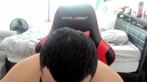 Snapshot of buffsexyman24 chatting on March 10, 2025, 5:39 pm buffsexyman24 online show from March 10, 2025, 5:39 pm