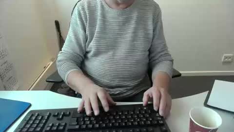 buggemann online show from December 5, 2025, 10:24 am