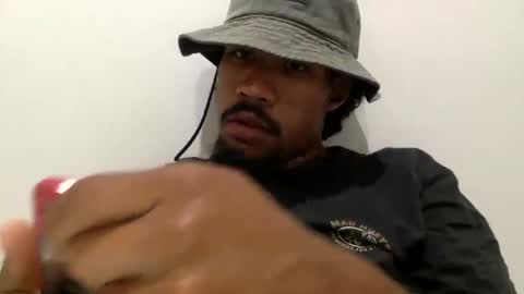 Snapshot of bulaboy27 chatting on February 10, 2025, 9:36 am meaty man online show from February 10, 2025, 9:36 am