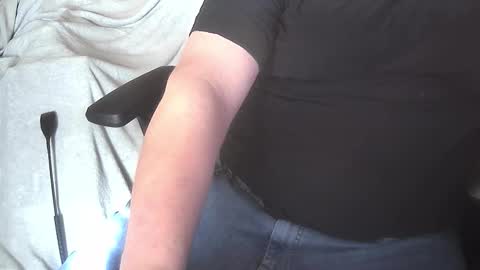 bullen2004 online show from February 26, 2026, 11:20 am