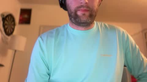 bumlover4567 online show from April 10, 2026, 1:55 am