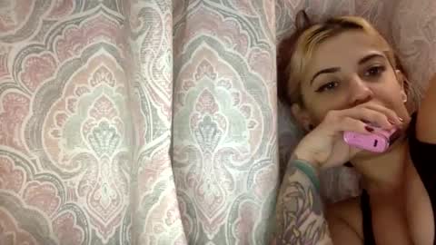 Snapshot of bunnibaby333 chatting on March 1, 2025, 4:26 am bunnibaby333 online show from March 1, 2025, 4:26 am