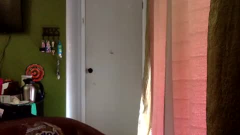 Snapshot of bunnibaby333 chatting on October 11, 2025, 6:06 pm bunnibaby333 online show from October 11, 2025, 6:06 pm