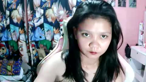 Snapshot of bunny_flower18 chatting on April 4, 2026, 2:25 pm bunny_flower18 online show from April 4, 2026, 2:25 pm