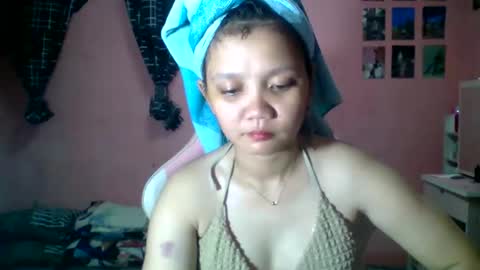 Snapshot of bunny_flower18 chatting on May 28, 2026, 12:46 pm bunny_flower18 online show from May 28, 2026, 12:46 pm