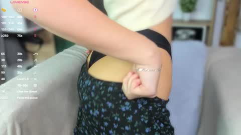 Snapshot of bunny_nova chatting on February 25, 2026, 8:13 am Aria online show from February 25, 2026, 8:13 am