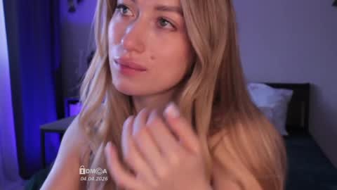 B U N N Y online show from April 4, 2026, 3:27 am