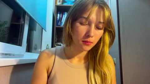 Bunnyaurielle online show from July 21, 2026, 7:49 pm