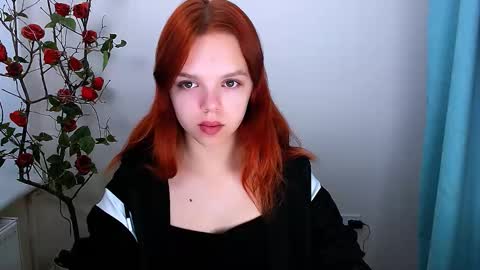Snapshot of bunnybloom_ chatting on October 20, 2025, 4:02 am Ariel online show from October 20, 2025, 4:02 am