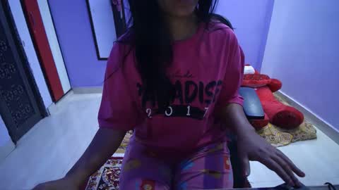 Snapshot of bunnycolbyy chatting on January 11, 2025, 1:06 am bunnycolbyy online show from January 11, 2025, 1:06 am